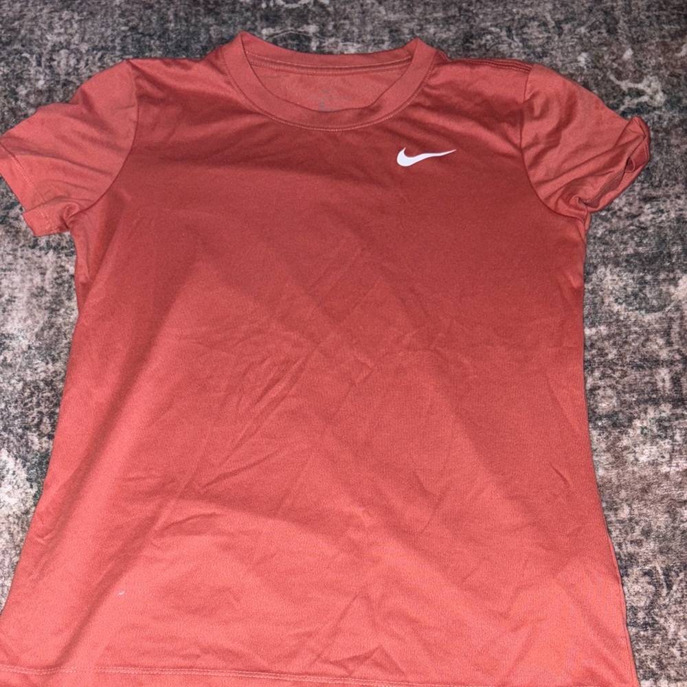 Nike Women's Salmon Short Sleeve Tee